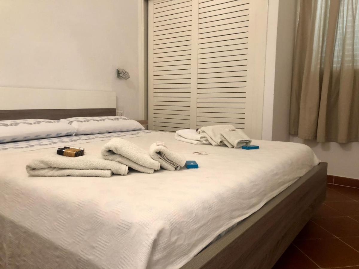 Casa Cristina Apartment คอสตาพาราดีโซ ภายนอก รูปภาพ