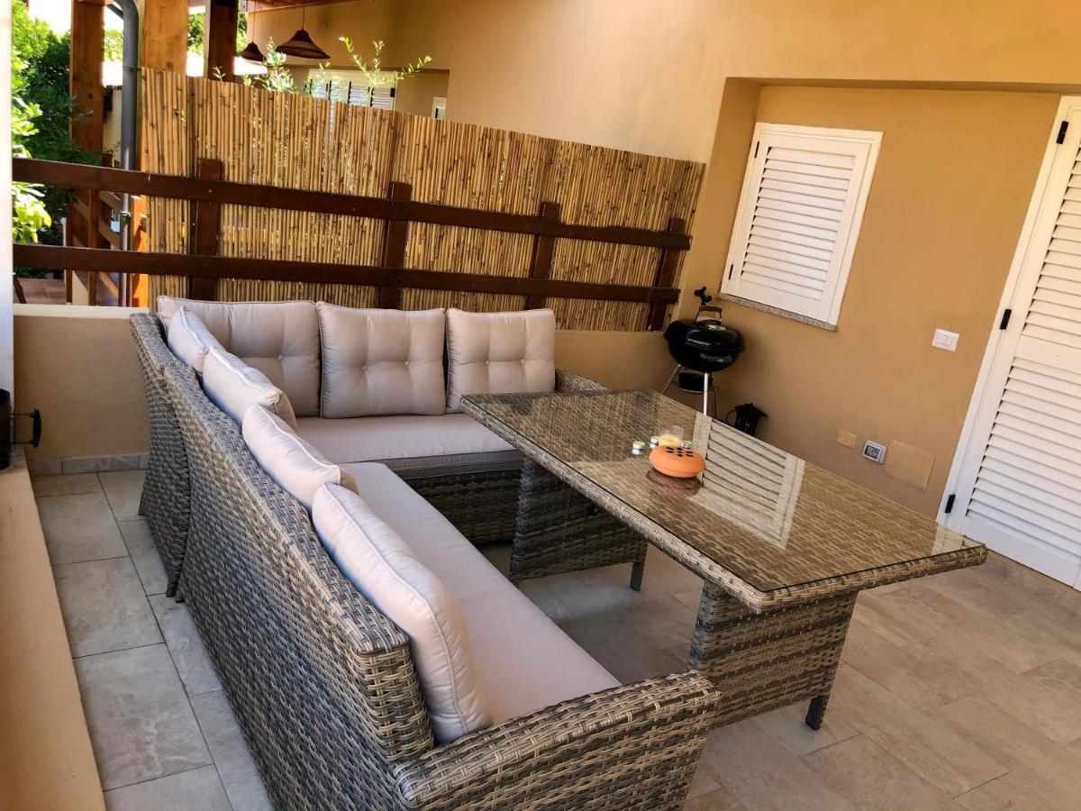 Casa Cristina Apartment คอสตาพาราดีโซ ภายนอก รูปภาพ